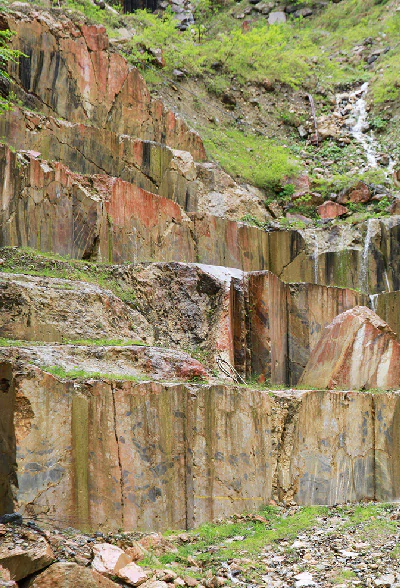 Marbre Brèche de Benou