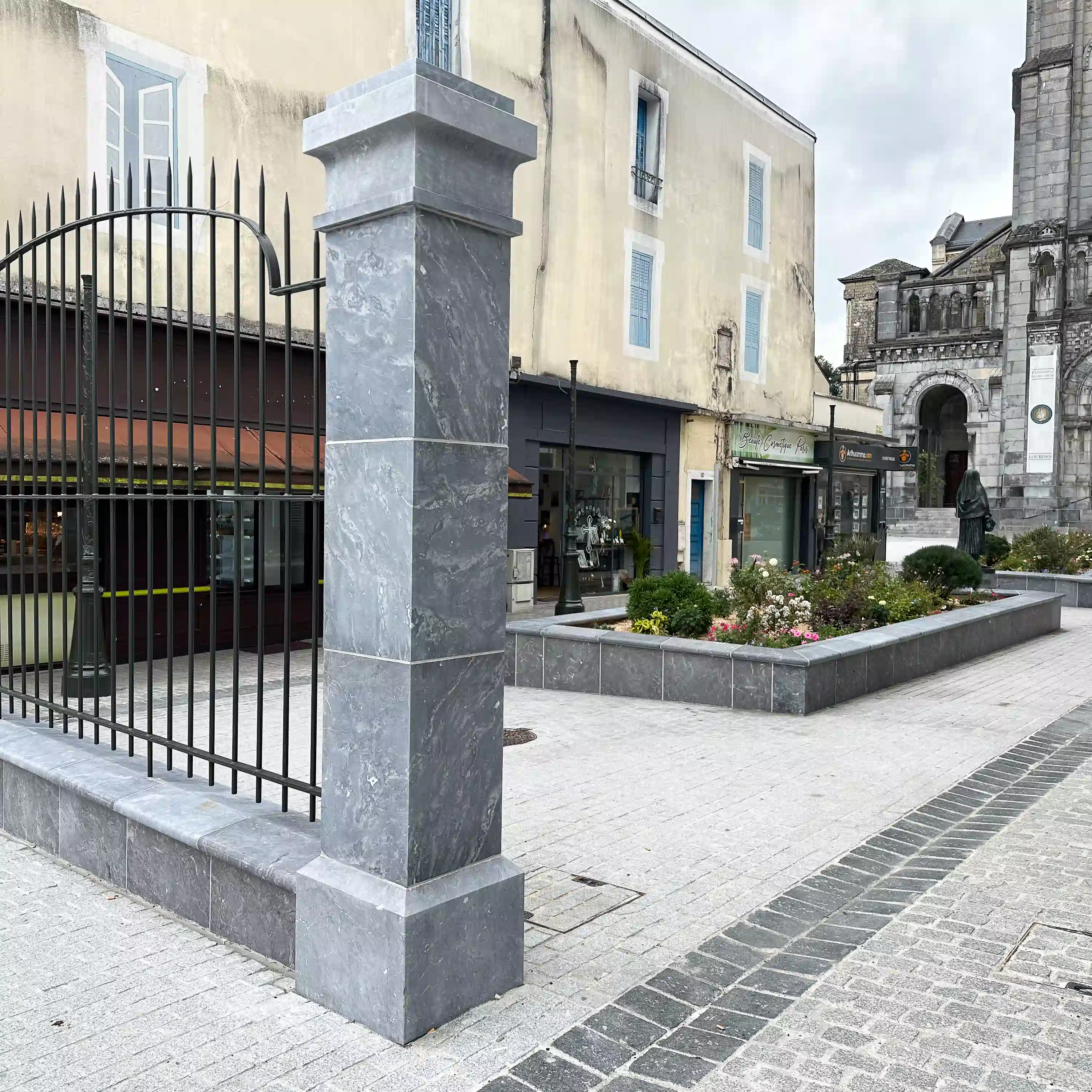 Jardinières Lourdes en arudy