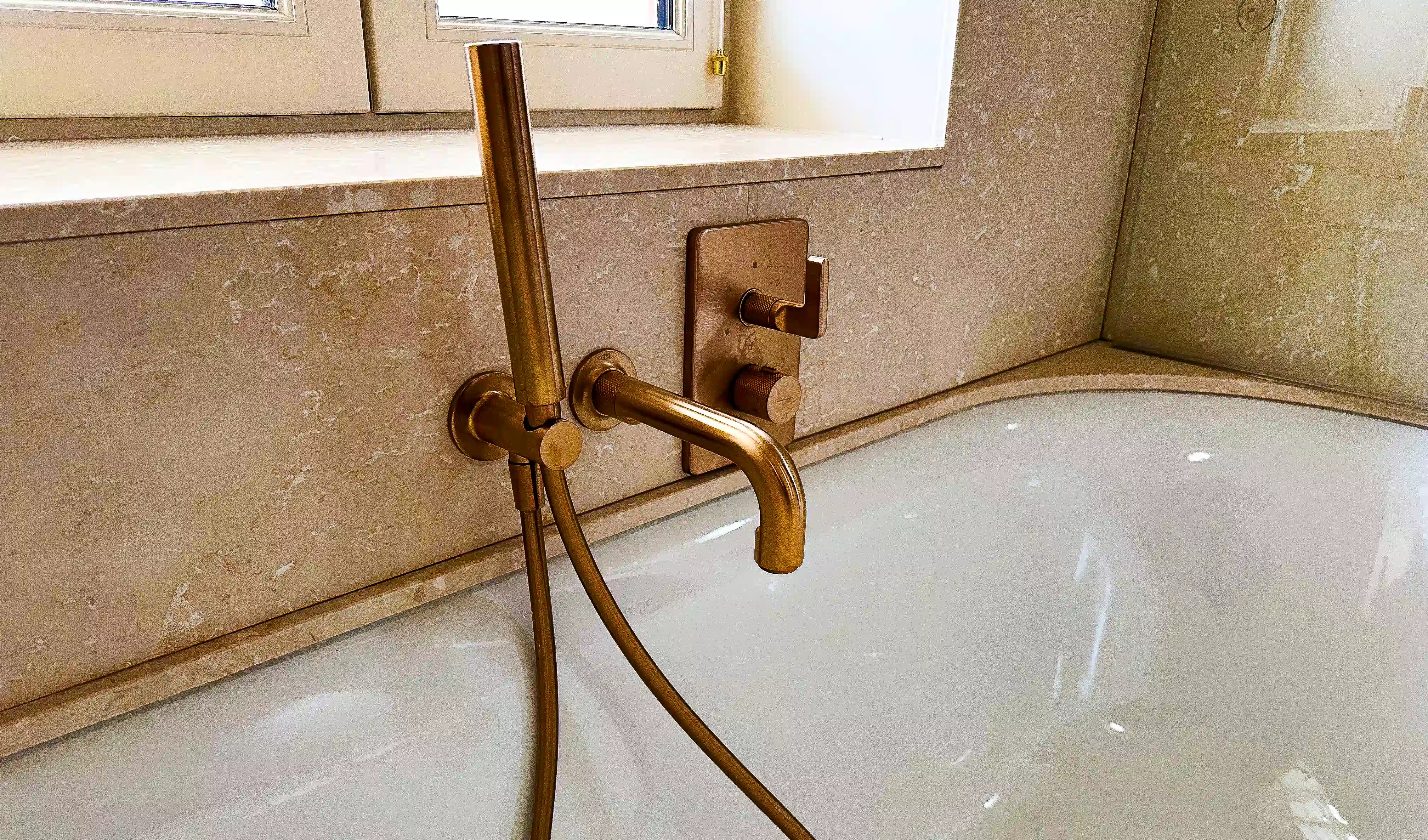 Sdb-cap-ferret-botticino